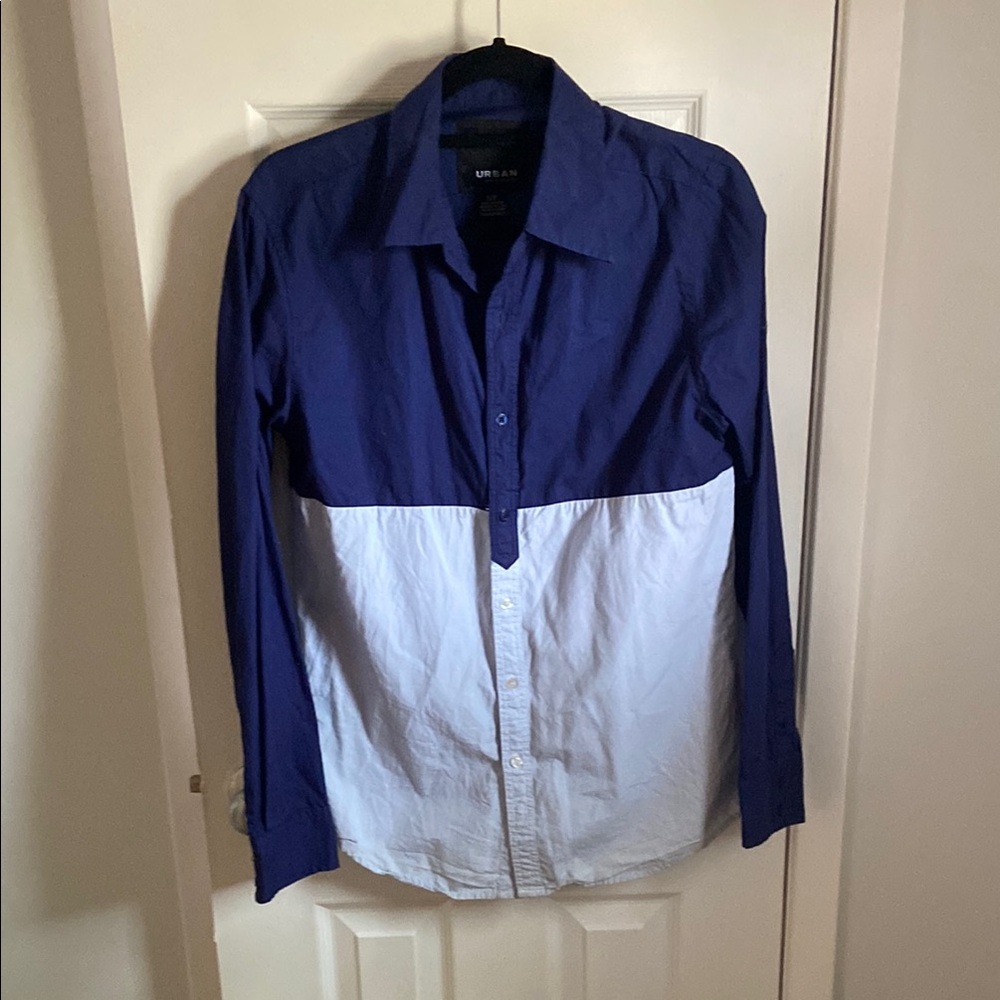 Urban Heritage Navy and White Button-Up Shirt